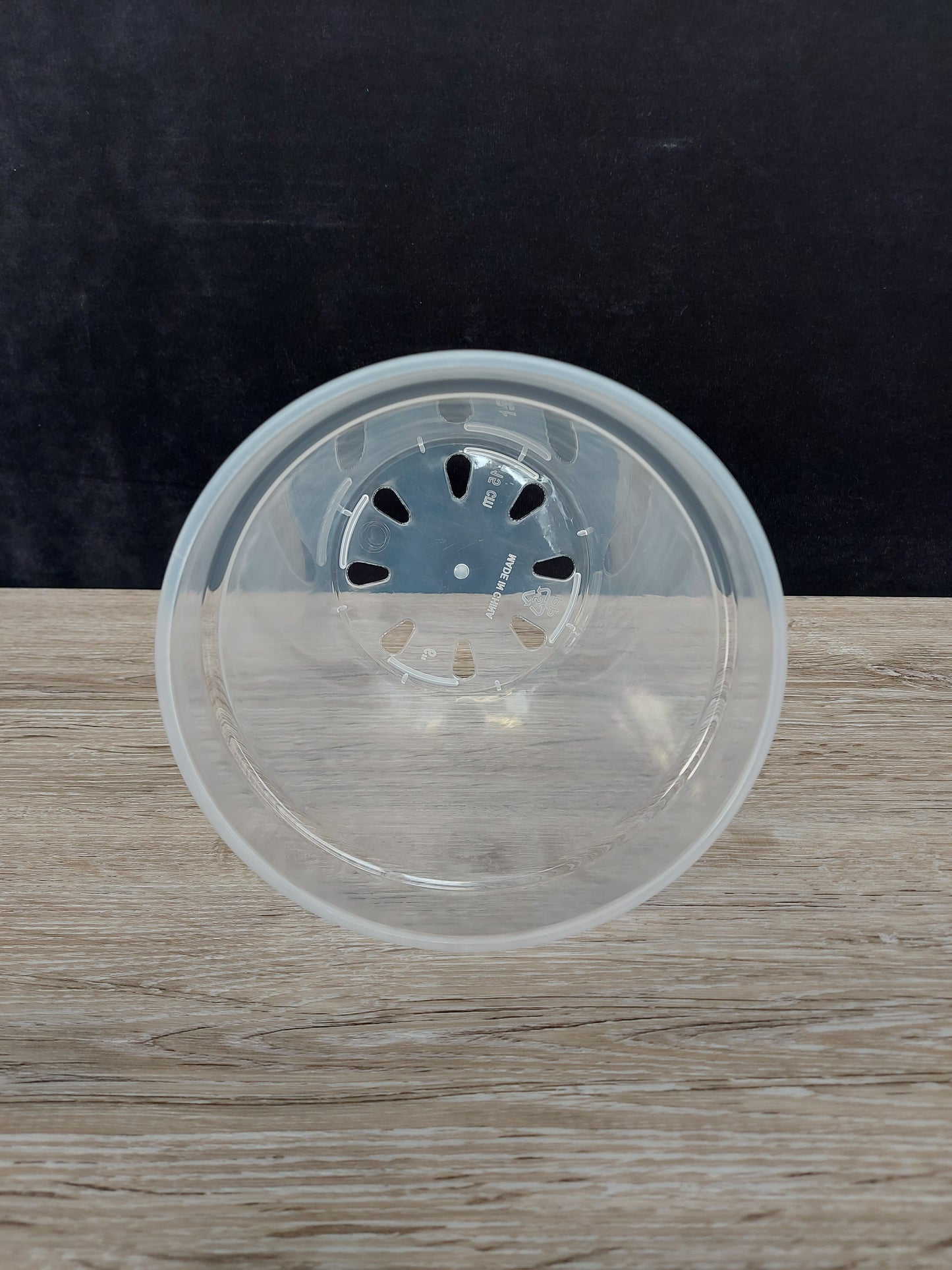6" Clear Plant Pot
