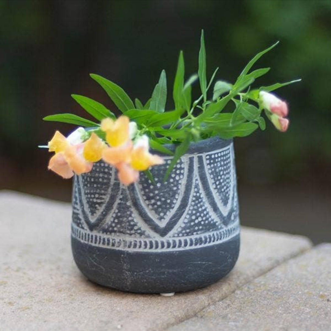 Black and White Small Boho Pot